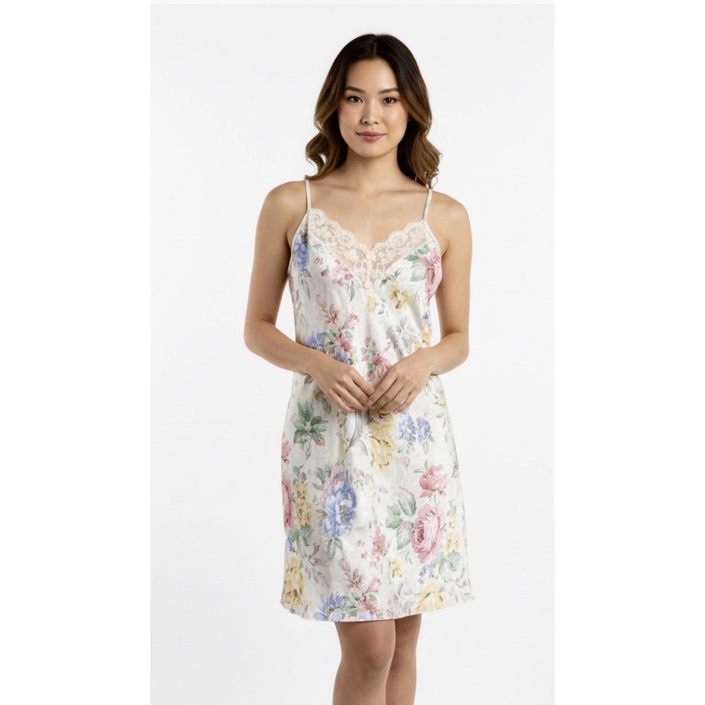 Vintage Tiffany's Closet Negligée Womens Size L Nightie Pink Floral Feminine New